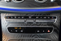 メルセデスベンツ Eクラス E200 ｽﾎﾟｰﾂ AMGｲﾝﾃﾘｱPKG ｴｸｽｸﾙｰｼﾌﾞ&ﾚｰﾀﾞｰSP　後期 BSG搭載 黒革 ﾊﾟﾉﾗﾏSR ﾅﾋﾞTV 360°ｶﾒﾗ ﾌﾞﾙﾒｽﾀｰ ﾍｯﾄﾞｱｯﾌﾟD ﾜｲﾔﾚｽﾁｬｰｼﾞ 自動ﾄﾗﾝｸ LEDﾍｯﾄﾞﾗｲﾄ　2年保証