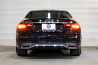 メルセデスベンツ Eクラス E200 ｽﾎﾟｰﾂ AMGｲﾝﾃﾘｱPKG ｴｸｽｸﾙｰｼﾌﾞ&ﾚｰﾀﾞｰSP　後期 BSG搭載 黒革 ﾊﾟﾉﾗﾏSR ﾅﾋﾞTV 360°ｶﾒﾗ ﾌﾞﾙﾒｽﾀｰ ﾍｯﾄﾞｱｯﾌﾟD ﾜｲﾔﾚｽﾁｬｰｼﾞ 自動ﾄﾗﾝｸ LEDﾍｯﾄﾞﾗｲﾄ　2年保証