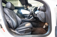 メルセデスベンツ Eクラス E300ﾜｺﾞﾝ AVGｽﾎﾟｰﾂ ｴｸｽｸﾙｰｼﾌﾞPKG ﾚｰﾀﾞｰSP　中期 1ｵｰﾅｰ 黒革 ﾊﾟﾉﾗﾏSR ﾅﾋﾞTV Meｺﾈ carplay ﾌﾞﾙﾒｽﾀｰ ﾍｯﾄﾞｱｯﾌﾟD ｴｱﾊﾞﾗﾝｽP 自動ﾄﾗﾝｸ ﾌｯﾄｵｰﾌﾟﾅｰ Newﾃﾞｻﾞｲﾝｽﾃｱ　2年保証