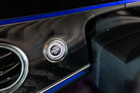 メルセデスベンツ Eクラス E300ﾜｺﾞﾝ AVGｽﾎﾟｰﾂ ｴｸｽｸﾙｰｼﾌﾞPKG ﾚｰﾀﾞｰSP　中期 1ｵｰﾅｰ 黒革 ﾊﾟﾉﾗﾏSR ﾅﾋﾞTV Meｺﾈ carplay ﾌﾞﾙﾒｽﾀｰ ﾍｯﾄﾞｱｯﾌﾟD ｴｱﾊﾞﾗﾝｽP 自動ﾄﾗﾝｸ ﾌｯﾄｵｰﾌﾟﾅｰ Newﾃﾞｻﾞｲﾝｽﾃｱ　2年保証