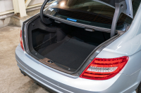 メルセデスベンツ Cクラス C200 BE-EF AVG ﾕｰﾃｨﾘﾃｨ&ﾚｰﾀﾞｰｾｰﾌﾃｨｰPKG　黒革 純正ﾅﾋﾞTV Bｶﾒﾗ ﾊﾟｰｸﾄﾛﾆｯｸ ｷｾﾉﾝ LEDﾄﾞﾗｲﾋﾞﾝｸﾞﾗｲﾄ Pｽﾀ AMGｴｱﾛ＆17AW ﾄﾞﾘﾙﾄﾞﾛｰﾀｰ ﾛｺﾞ入ｷｬﾘﾊﾟｰ　2年保証