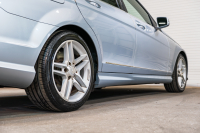 メルセデスベンツ Cクラス C200 BE-EF AVG ﾕｰﾃｨﾘﾃｨ&ﾚｰﾀﾞｰｾｰﾌﾃｨｰPKG　黒革 純正ﾅﾋﾞTV Bｶﾒﾗ ﾊﾟｰｸﾄﾛﾆｯｸ ｷｾﾉﾝ LEDﾄﾞﾗｲﾋﾞﾝｸﾞﾗｲﾄ Pｽﾀ AMGｴｱﾛ＆17AW ﾄﾞﾘﾙﾄﾞﾛｰﾀｰ ﾛｺﾞ入ｷｬﾘﾊﾟｰ　2年保証