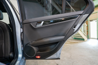 メルセデスベンツ Cクラス C200 BE-EF AVG ﾕｰﾃｨﾘﾃｨ&ﾚｰﾀﾞｰｾｰﾌﾃｨｰPKG　黒革 純正ﾅﾋﾞTV Bｶﾒﾗ ﾊﾟｰｸﾄﾛﾆｯｸ ｷｾﾉﾝ LEDﾄﾞﾗｲﾋﾞﾝｸﾞﾗｲﾄ Pｽﾀ AMGｴｱﾛ＆17AW ﾄﾞﾘﾙﾄﾞﾛｰﾀｰ ﾛｺﾞ入ｷｬﾘﾊﾟｰ　2年保証