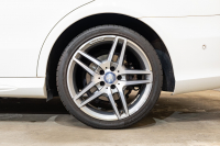 メルセデスベンツ Eクラス E250 AVG AMGｽﾎﾟｰﾂ&ﾚｰﾀﾞｰｾｰﾌﾃｲPKG　 後期ﾓﾃﾞﾙ 黒半革 ｼｰﾄﾋｰﾀｰ ｱﾝﾄﾞﾛｲﾄﾞﾅﾋﾞ 360ｶﾒﾗ LEDﾍｯﾄﾞﾗｲﾄ AMGｴｱﾛ&18ｲﾝﾁAW　2年保証