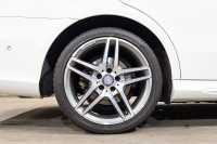 メルセデスベンツ Eクラス E250 AVG AMGｽﾎﾟｰﾂ&ﾚｰﾀﾞｰｾｰﾌﾃｲPKG　 後期ﾓﾃﾞﾙ 黒半革 ｼｰﾄﾋｰﾀｰ ｱﾝﾄﾞﾛｲﾄﾞﾅﾋﾞ 360ｶﾒﾗ LEDﾍｯﾄﾞﾗｲﾄ AMGｴｱﾛ&18ｲﾝﾁAW　2年保証