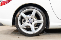 メルセデスベンツ SLKクラス SLK200 ｴｸｽｸﾙｰｼﾌﾞ ﾚｰﾀﾞｰSP　黒革 9速AT ｼｰﾄﾋｰﾀｰ ﾏｼﾞｯｸｽｶｲR ｴｱｽｶｰﾌ 純正ﾅﾋﾞ ﾌﾙｾｸﾞTV MBﾛｺﾞﾌﾞﾚｰｷ ｷｰﾚｽ ｷｾﾉﾝ AMGｴｱﾛ&18ｲﾝﾁAW 　2年保証