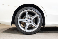 メルセデスベンツ Cクラス C200ﾜｺﾞﾝ ｽﾎﾟｰﾂ 本革仕様 ﾚｰﾀﾞｰｾｰﾌﾃｨPKG　赤革 ｼｰﾄﾋｰﾀｰ HDDﾅﾋﾞ 純正ﾅﾋﾞ ﾌﾙｾｸﾞTV BT Bｶﾒﾗ LEDﾍｯﾄﾞ 自動Rｹﾞｰﾄ/ﾊﾝｽﾞﾌﾘｰA AMGｴｱﾛ&18ｲﾝﾁAW　2年保証