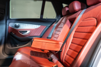 メルセデスベンツ Cクラス C200ﾜｺﾞﾝ ｽﾎﾟｰﾂ 本革仕様 ﾚｰﾀﾞｰｾｰﾌﾃｨPKG　赤革 ｼｰﾄﾋｰﾀｰ HDDﾅﾋﾞ 純正ﾅﾋﾞ ﾌﾙｾｸﾞTV BT Bｶﾒﾗ LEDﾍｯﾄﾞ 自動Rｹﾞｰﾄ/ﾊﾝｽﾞﾌﾘｰA AMGｴｱﾛ&18ｲﾝﾁAW　2年保証