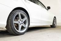 メルセデスベンツ Cクラス C200ﾜｺﾞﾝ ｽﾎﾟｰﾂ 本革仕様 ﾚｰﾀﾞｰｾｰﾌﾃｨPKG　赤革 ｼｰﾄﾋｰﾀｰ HDDﾅﾋﾞ 純正ﾅﾋﾞ ﾌﾙｾｸﾞTV BT Bｶﾒﾗ LEDﾍｯﾄﾞ 自動Rｹﾞｰﾄ/ﾊﾝｽﾞﾌﾘｰA AMGｴｱﾛ&18ｲﾝﾁAW　2年保証