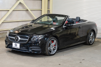 メルセデスベンツ Eクラス E200 ｶﾌﾞﾘｵﾚ ｽﾎﾟｰﾂ ﾚｰﾀﾞｰｾｰﾌﾃｨPKG 　赤幌 黒革 ｼｰﾄﾋｰﾀｰ 純正ﾅﾋﾞ ﾌﾙｾｸﾞTV CarPlay HUD ﾏﾙﾁﾋﾞｰﾑLED ﾌﾞﾙﾒｽﾀｰ ﾏﾙﾁｶﾗｰｱﾝﾋﾞｴﾝﾄﾗｲﾄ AMGｴｱﾛ&19ｲﾝﾁAW　2年保証