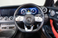 メルセデスベンツ Eクラス E200 ｶﾌﾞﾘｵﾚ ｽﾎﾟｰﾂ ﾚｰﾀﾞｰｾｰﾌﾃｨPKG 　赤幌 黒革 ｼｰﾄﾋｰﾀｰ 純正ﾅﾋﾞ ﾌﾙｾｸﾞTV CarPlay HUD ﾏﾙﾁﾋﾞｰﾑLED ﾌﾞﾙﾒｽﾀｰ ﾏﾙﾁｶﾗｰｱﾝﾋﾞｴﾝﾄﾗｲﾄ AMGｴｱﾛ&19ｲﾝﾁAW　2年保証