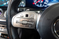 メルセデスベンツ Eクラス E200 ｶﾌﾞﾘｵﾚ ｽﾎﾟｰﾂ ﾚｰﾀﾞｰｾｰﾌﾃｨPKG 　赤幌 黒革 ｼｰﾄﾋｰﾀｰ 純正ﾅﾋﾞ ﾌﾙｾｸﾞTV CarPlay HUD ﾏﾙﾁﾋﾞｰﾑLED ﾌﾞﾙﾒｽﾀｰ ﾏﾙﾁｶﾗｰｱﾝﾋﾞｴﾝﾄﾗｲﾄ AMGｴｱﾛ&19ｲﾝﾁAW　2年保証