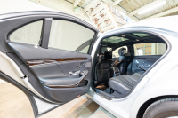 メルセデスベンツ Sクラス S400dﾛﾝｸﾞ ﾚｻﾞｰｴｸｽｸﾙｰｼﾌﾞ&ｼｮｰﾌｧｰPKG　後期 黒革 ﾊﾟﾉﾗﾏSR ﾅﾋﾞTV ｼｮｰﾌｧｰﾎﾟｼﾞｼｮﾝ ﾘｱｴﾝﾀｰ ｲｰｼﾞｰｸﾛｰｼﾞｬｰ 自動ﾄﾗﾝｸ ﾌｯﾄｵｰﾌﾟﾅｰ ｴｱﾊﾞﾗﾝｽP ﾏﾙﾁﾋﾞｰﾑLED　2年保証