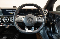 メルセデスベンツ CLAクラス CLA200d ｼｭｰﾃｨﾝｸﾞﾌﾞﾚｰｸ AMGﾗｲﾝ ﾚｰﾀﾞｰPKG　1ｵﾅ ﾊｰﾌ革 ｼｰﾄﾋｰﾀｰ ﾊﾟﾉﾗﾏSR MBUXﾅﾋﾞ ﾌﾙｾｸﾞTV 360ｶﾒﾗ ﾍｯﾄﾞｱｯﾌﾟD ﾏﾙﾁﾋﾞｰﾑLED AMGｴｱﾛ&18ｲﾝﾁAW　2年保証付