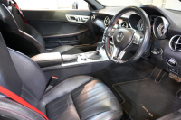 メルセデスベンツ SLKクラス SLK200 BE−EF AMGｽﾎﾟｰﾂ&ﾚｰﾀﾞｰP　ACC 黒革 ﾏｼﾞｯｸｽｶｲR HDDﾅﾋﾞ ﾌﾙｾｸﾞ BTｵｰﾃﾞｨｵ&TEL  AMGｴｱﾛ&18ｲﾝﾁAW ｷｾﾉﾝ　2年保証付