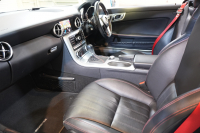 メルセデスベンツ SLKクラス SLK200 BE−EF AMGｽﾎﾟｰﾂ&ﾚｰﾀﾞｰP　ACC 黒革 ﾏｼﾞｯｸｽｶｲR HDDﾅﾋﾞ ﾌﾙｾｸﾞ BTｵｰﾃﾞｨｵ&TEL  AMGｴｱﾛ&18ｲﾝﾁAW ｷｾﾉﾝ　2年保証付