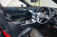 メルセデスベンツ SLKクラス SLK200 BE−EF AMGｽﾎﾟｰﾂ&ﾚｰﾀﾞｰP　ACC 黒革 ﾏｼﾞｯｸｽｶｲR HDDﾅﾋﾞ ﾌﾙｾｸﾞ BTｵｰﾃﾞｨｵ&TEL  AMGｴｱﾛ&18ｲﾝﾁAW ｷｾﾉﾝ　2年保証付