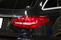 メルセデスベンツ Cクラス C220d ﾜｺﾞﾝ ﾛｰﾚｳｽED AMGﾗｲﾝ ﾚｰﾀﾞｰｾｰﾌﾃｨPKG　黒革 ｼｰﾄﾋｰﾀｰ 純正ﾅﾋﾞ ﾌﾙｾｸﾞTV BT Bｶﾒﾗ LEDﾍｯﾄﾞ ｴｱｻｽ 自動Rｹﾞｰﾄ AMGｴｱﾛ&18ｲﾝﾁAW　2年保証