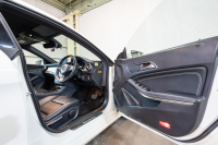 メルセデスベンツ CLAクラス CLA220 4MATIC  ｼｭｰﾃｨﾝｸﾞﾌﾞﾚｰｸ ﾚｰﾀﾞｰｾｰﾌﾃｨPKG　後期 Pｽﾀ 黒革 ｼｰﾄﾋｰﾀｰ 純正ﾅﾋﾞ ﾌﾙｾｸﾞTV CarPlay Bｶﾒﾗ PTS LEDﾍｯﾄﾞﾗｲﾄ ｱﾝﾋﾞｴﾝﾄ 18ｲﾝﾁAW　2年保証付