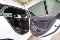 メルセデスベンツ CLAクラス CLA220 4MATIC  ｼｭｰﾃｨﾝｸﾞﾌﾞﾚｰｸ ﾚｰﾀﾞｰｾｰﾌﾃｨPKG　後期 Pｽﾀ 黒革 ｼｰﾄﾋｰﾀｰ 純正ﾅﾋﾞ ﾌﾙｾｸﾞTV CarPlay Bｶﾒﾗ PTS LEDﾍｯﾄﾞﾗｲﾄ ｱﾝﾋﾞｴﾝﾄ 18ｲﾝﾁAW　2年保証付