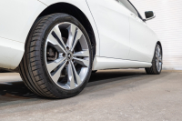 メルセデスベンツ CLAクラス CLA220 4MATIC  ｼｭｰﾃｨﾝｸﾞﾌﾞﾚｰｸ ﾚｰﾀﾞｰｾｰﾌﾃｨPKG　後期 Pｽﾀ 黒革 ｼｰﾄﾋｰﾀｰ 純正ﾅﾋﾞ ﾌﾙｾｸﾞTV CarPlay Bｶﾒﾗ PTS LEDﾍｯﾄﾞﾗｲﾄ ｱﾝﾋﾞｴﾝﾄ 18ｲﾝﾁAW　2年保証付