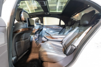 メルセデスベンツ Sクラス S560ﾛﾝｸﾞ ｼｮｰﾌｧｰPKG　後期 黒革 ﾊﾟﾉﾗﾏSR ﾅﾋﾞTV ｼｮｰﾌｧｰﾎﾟｼﾞｼｮﾝ ﾘｱｴﾝﾀｰ ｲｰｼﾞｰｸﾛｰｼﾞｬｰ 自動ﾄﾗﾝｸ ﾌｯﾄｵｰﾌﾟﾅｰ ｴｱﾊﾞﾗﾝｽP ﾏﾙﾁﾋﾞｰﾑLED　2年保証