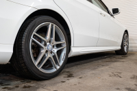 メルセデスベンツ Eクラス E250 ワゴン AVG AMGｽﾎﾟｰﾂ&ﾚｰﾀﾞｰｾｰﾌﾃｲPKG　 後期ﾓﾃﾞﾙ 黒革 ﾊﾟﾉﾗﾏｻﾝﾙｰﾌ ｼｰﾄﾋｰﾀｰ 純正ﾅﾋﾞ ﾌﾙｾｸﾞTV ﾊﾞｯｸｶﾒﾗ LEDﾍｯﾄﾞﾗｲﾄ AMGｴｱﾛ&18ｲﾝﾁAW　2年保証