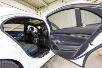 メルセデスベンツ Sクラス S550ﾛﾝｸﾞ AMGﾗｲﾝ ｼｮｰﾌｧｰ&ﾚｰﾀﾞｰｾｰﾌﾃｨPKG　中期 黒革 ｼｰﾄﾋｰﾀｰ&ｸｰﾗｰ ﾊﾟﾉﾗﾏSR 純正ﾅﾋﾞ ﾌﾙｾｸﾞTV ﾘｱｴﾝﾀｰ 360ｶﾒﾗ Burmester 自動ﾄﾗﾝｸ&ﾊﾝｽﾞﾌﾘｰA LEDﾗｲﾄ AMGｴｱﾛ&19ｲﾝﾁAW　2年保証