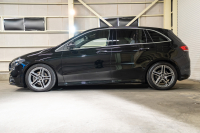 メルセデスベンツ Bクラス B200d AMGﾗｲﾝ ﾅﾋﾞｹﾞｰｼｮﾝ&ﾚｰﾀﾞｰｾｰﾌﾃｨPKG　1ｵｰﾅｰ 黒半革 ｼｰﾄﾋｰﾀｰ MBUXﾅﾋﾞ ﾌﾙｾｸﾞTV Bｶﾒﾗ ﾜｲﾔﾚｽﾁｬｰｼﾞ PTS ﾏﾙﾁﾋﾞｰﾑLED 自動Rｹﾞｰﾄ&ﾊﾝｽﾞﾌﾘｰA AMGｴｱﾛ&18AW　2年保証