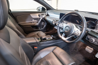 メルセデスベンツ Aクラス A250ｾﾀﾞﾝ 4MATIC AMGﾗｲﾝ ﾚｻﾞｰEXC&ｱﾄﾞﾊﾞﾝｽﾄﾞ&ﾅﾋﾞｹﾞｰｼｮﾝ&ﾚｰﾀﾞｰSP　黒灰革 ﾊﾟﾉﾗﾏSR MBUXﾅﾋﾞ ﾌﾙｾｸﾞ 360ｶﾒﾗ ﾜｲﾔﾚｽﾁｬｰｼﾞ ﾍｯﾄﾞｱｯﾌﾟD ADVｽﾋﾟｰｶｰ LEDﾍｯﾄﾞﾗｲﾄ　2年保証