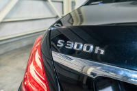 メルセデスベンツ Sクラス S300h AMGﾗｲﾝ ﾗｸﾞｼﾞｭｱﾘｰ&ﾚｰﾀﾞｰPKG　中期 黒革 ｼｰﾄﾋｰﾀｰ ﾊﾟﾉﾗﾏSR 純正ﾅﾋﾞ ﾌﾙｾｸﾞTV HUD 360ｶﾒﾗ 自動Rｹﾞｰﾄ/ﾊﾝｽﾞﾌﾘｰA ｴｱﾊﾞﾗﾝｽPKG ｱﾝﾋﾞｴﾝﾄﾗｲﾄ ｴｱｻｽ LEDﾍｯﾄﾞﾗｲﾄ AMGｴｱﾛ& 19AW　2年保証