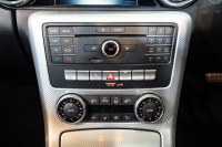 メルセデスベンツ SLCクラス SLC180 ｽﾎﾟｰﾂ ﾚｰﾀﾞｰSP　黒革 ｼｰﾄﾋｰﾀｰ 純正ﾅﾋﾞ ﾌﾙｾｸﾞTV CarPlay ﾊﾞｯｸｶﾒﾗ  LEDﾍｯﾄﾞ AMGｴｱﾛ&18AW　2年保証