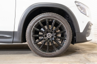 メルセデスベンツ GLB GLB250 4MATIC ｽﾎﾟｰﾂ ﾅﾋﾞｹﾞｰｼｮﾝ&ﾅｲﾄ&ﾚｰﾀﾞｰｾｰﾌﾃｨPKG　1ｵｰﾅｰ 黒革 ｼｰﾄﾋｰﾀｰ MBUXﾅﾋﾞ ﾌﾙｾｸﾞTV 360ｶﾒﾗ ﾏﾙﾁﾋﾞｰﾑLED ﾜｲﾔﾚｽﾁｬｰｼﾞﾝｸﾞ AMGｴｱﾛ&20ｲﾝﾁAW　2年保証