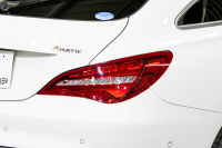 メルセデスベンツ CLAクラス CLA220 4MATIC ｼｭｰﾃｨﾝｸﾞﾌﾞﾚｰｸ ﾚｰﾀﾞｰｾｰﾌﾃｨPKG　後期 Pｽﾀ 黒革 ｼｰﾄﾋｰﾀｰ 純正ﾅﾋﾞ ﾌﾙｾｸﾞTV BTｵｰﾃﾞｨｵ&TEL CarPlay Bｶﾒﾗ PTS LEDﾍｯﾄﾞﾗｲﾄ ｱﾝﾋﾞｴﾝﾄ 18ｲﾝﾁAW　2年保証付