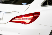 メルセデスベンツ CLAクラス CLA220 4MATIC ｼｭｰﾃｨﾝｸﾞﾌﾞﾚｰｸ ﾚｰﾀﾞｰｾｰﾌﾃｨPKG　後期 Pｽﾀ 黒革 ｼｰﾄﾋｰﾀｰ 純正ﾅﾋﾞ ﾌﾙｾｸﾞTV BTｵｰﾃﾞｨｵ&TEL CarPlay Bｶﾒﾗ PTS LEDﾍｯﾄﾞﾗｲﾄ ｱﾝﾋﾞｴﾝﾄ 18ｲﾝﾁAW　2年保証付