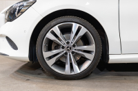 メルセデスベンツ CLAクラス CLA220 4MATIC ｼｭｰﾃｨﾝｸﾞﾌﾞﾚｰｸ ﾚｰﾀﾞｰｾｰﾌﾃｨPKG　後期 Pｽﾀ 黒革 ｼｰﾄﾋｰﾀｰ 純正ﾅﾋﾞ ﾌﾙｾｸﾞTV BTｵｰﾃﾞｨｵ&TEL CarPlay Bｶﾒﾗ PTS LEDﾍｯﾄﾞﾗｲﾄ ｱﾝﾋﾞｴﾝﾄ 18ｲﾝﾁAW　2年保証付