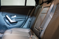 メルセデスベンツ CLAクラス CLA250 ｼｭｰﾃｨﾝｸﾞﾌﾞﾚｰｸ 4MATIC ﾅﾋﾞｹﾞｰｼｮﾝ&ﾚｰﾀﾞｰPKG　1ｵﾅ 黒半革 ｼｰﾄﾋｰﾀｰ MBUXﾅﾋﾞ ﾌﾙｾｸﾞTV ﾊﾞｯｸｶﾒﾗ LEDﾍｯﾄﾞﾗｲﾄ 純正18ｲﾝﾁAW　2年保証付