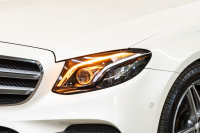 メルセデスベンツ Eクラス E250ﾜｺﾞﾝ AVGｽﾎﾟｰﾂ ｴｸｽｸﾙｰｼﾌﾞPKG ﾚｰﾀﾞｰSP　中期 黒革 ﾊﾟﾉﾗﾏSR ﾅﾋﾞTV Meｺﾈ carplay ﾌﾞﾙﾒｽﾀｰ ﾍｯﾄﾞｱｯﾌﾟD ｴｱﾊﾞﾗﾝｽP 自動ﾄﾗﾝｸ ﾌｯﾄｵｰﾌﾟﾅｰ Newﾃﾞｻﾞｲﾝｽﾃｱ　2年保証