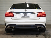 メルセデスベンツ Eクラス E300 AVG AMGｽﾎﾟｰﾂ&ﾚｰﾀﾞｰｾｰﾌﾃｲPKG　 後期ﾓﾃﾞﾙ 黒革 ﾊﾟﾉﾗﾏｻﾝﾙｰﾌ ｼｰﾄﾋｰﾀｰ 純正ﾅﾋﾞ ﾌﾙｾｸﾞTV ﾊﾞｯｸｶﾒﾗ LEDﾍｯﾄﾞﾗｲﾄ AMGｴｱﾛ&18ｲﾝﾁAW　2年保証