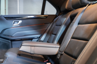 メルセデスベンツ Eクラス E350 ﾌﾞﾙｰﾃｯｸ AVG AMGｽﾎﾟｰﾂ&ｵｰﾃﾞｨｵﾋﾞｼﾞｭｱﾙ＆ﾚｰﾀﾞｰｾｰﾌﾃｲPKG　 後期ﾓﾃﾞﾙ 黒革 ｼｰﾄﾋｰﾀｰ Harman/Kardon 純正ﾅﾋﾞ ﾌﾙｾｸﾞTV ﾊﾞｯｸｶﾒﾗ ﾘｱｴﾝﾀｰ LEDﾍｯﾄﾞﾗｲﾄ AMGｴｱﾛ&18ｲﾝﾁAW　2年保証