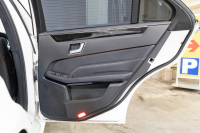 メルセデスベンツ Eクラス E350 ﾌﾞﾙｰﾃｯｸ AVG AMGｽﾎﾟｰﾂ&ｵｰﾃﾞｨｵﾋﾞｼﾞｭｱﾙ＆ﾚｰﾀﾞｰｾｰﾌﾃｲPKG　 後期ﾓﾃﾞﾙ 黒革 ｼｰﾄﾋｰﾀｰ Harman/Kardon 純正ﾅﾋﾞ ﾌﾙｾｸﾞTV ﾊﾞｯｸｶﾒﾗ ﾘｱｴﾝﾀｰ LEDﾍｯﾄﾞﾗｲﾄ AMGｴｱﾛ&18ｲﾝﾁAW　2年保証