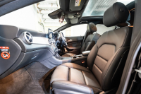 メルセデスベンツ CLAクラス CLA220 4MATIC ｼｭｰﾃｨﾝｸﾞﾌﾞﾚｰｸ ﾌﾟﾚﾐｱﾑ&ﾚｰﾀﾞｰｾｰﾌﾃｨPKG　後期 Pｽﾀ 黒革 ｻﾝﾙｰﾌ ｼｰﾄﾋｰﾀｰ 純正ﾅﾋﾞ ﾌﾙｾｸﾞTV harman/kardon CarPlay Bｶﾒﾗ PTS LEDﾍｯﾄﾞﾗｲﾄ ｱﾝﾋﾞｴﾝﾄ 18ｲﾝﾁAW　2年保証付