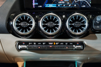 メルセデスベンツ Bクラス B200d ﾚｻﾞｰEXC ﾅﾋﾞ&ﾚｰﾀﾞｰSP　Pｽﾀ ﾍﾞｰｼﾞｭ革 MBUXﾅﾋﾞTV ｶｰﾌﾟﾚｲ ﾜｲﾔﾚｽﾁｬｰｼﾞ Bｶﾒ LEDﾗｲﾄ 自動ﾄﾗﾝｸ ﾌｯﾄｵｰﾌﾟﾅｰ 純正17AW　2年保証