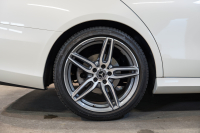 メルセデスベンツ Eクラス E250ﾜｺﾞﾝ AVG ｽﾎﾟｰﾂ 本革仕様　Pｽﾀ 黒革 ﾅﾋﾞTV 360ｶﾒﾗ ﾌﾞﾙﾒｽﾀｰ ﾍｯﾄﾞｱｯﾌﾟD 自動ﾄﾗﾝｸ ﾌｯﾄｵｰﾌﾟﾅｰ ｴｱﾊﾞﾗﾝｽPKG AMGｴｱﾛ&19AW ACC BSM LCW　2年保証
