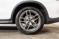 メルセデスベンツ GLC GLC200 ｽﾎﾟｰﾂ ﾚｰﾀﾞｰｾｰﾌﾃｨPKG　黒半革 ﾅﾋﾞTV 360ｶﾒﾗ 自動ﾄﾗﾝｸ ﾌｯﾄｵｰﾌﾟﾅｰ LEDﾍｯﾄﾞﾗｲﾄ AMGｴｱﾛ&19AW ACC BSM LCW　2年保証