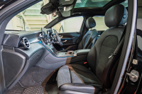 メルセデスベンツ GLC GLC220d 4MATIC ﾛｰﾚｳｽｴﾃﾞｨｼｮﾝ　特別仕様 黒半革 ﾊﾟﾉﾗﾏSR ﾅﾋﾞTV 360ｶﾒﾗ ﾌﾞﾙﾒｽﾀｰ 自動ﾄﾗﾝｸ ﾌｯﾄｵｰﾌﾟﾅｰ LEDﾗｲﾄ AMGｴｱﾛ&19AW ACC BSM LCW　2年保証