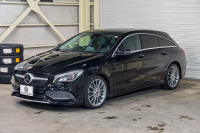 メルセデスベンツ CLAクラス CLA180 ｼｭｰﾃｨﾝｸﾞﾌﾞﾚｰｸ AMGｽﾀｲﾙ AMGﾌﾟﾚﾐｱﾑ&ﾚｰﾀﾞｰｾｰﾌﾃｨPKG　後期 Pｽﾀ 黒半革 ｻﾝﾙｰﾌ ｼｰﾄﾋｰﾀｰ 純正ﾅﾋﾞ ﾌﾙｾｸﾞTV harman/kardon CarPlay Bｶﾒﾗ PTS LEDﾍｯﾄﾞﾗｲﾄ ｱﾝﾋﾞｴﾝﾄ AMGｴｱﾛ&18ｲﾝﾁAW　2年保証付