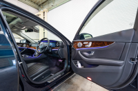 メルセデスベンツ Eクラス E400 ｴｸｽｸﾙｰｼﾌﾞ 4MATIC ｴｸｽｸﾙｰｼﾌﾞPKG　1ｵｰﾅｰ 黒革 ﾊﾟﾉﾗﾏSR ﾅﾋﾞTV 360ｶﾒ ﾌﾞﾙﾒｽﾀｰ ｴｱﾊﾞﾗﾝｽP 自動ﾄﾗﾝｸ ﾌｯﾄｵｰﾌﾟﾅｰ 純正18AW ACC BSM LCW　2年保証