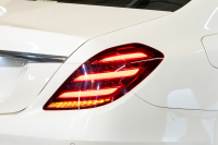 メルセデスベンツ Sクラス S400d ｽﾎﾟｰﾂﾘﾐﾃｯﾄﾞ ﾚｻﾞｰｴｸｽｸﾙｰｼﾌﾞ&ﾚｰﾀﾞｰｾｰﾌﾃｨPKG　後期特別仕様車 茶ﾅｯﾊﾟ革 ﾋｰﾀｰ&ｸｰﾗｰ ﾊﾟﾉﾗﾏSR ﾅﾋﾞTV 360ｶﾒﾗ HUD CarPlay ﾀﾞｲﾅﾐｯｸｼｰﾄ ﾘﾗｸｾﾞｰｼｮﾝ機能 ｴｱﾊﾞﾗﾝｽP ﾏﾙﾁﾋﾞｰﾑLED AMGｴｱﾛ&20AW ｴｱｻｽ　2年保証付