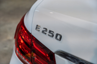 メルセデスベンツ Eクラス E250 ｸｰﾍﾟ AMGｽﾎﾟｰﾂ&ﾚｰﾀﾞｰｾｰﾌﾃｲPKG　 後期ﾓﾃﾞﾙ 黒革 ｼｰﾄﾋｰﾀｰ 純正ﾅﾋﾞ ﾌﾙｾｸﾞTV ﾊﾞｯｸｶﾒﾗ LEDﾍｯﾄﾞﾗｲﾄ AMGｴｱﾛ&18ｲﾝﾁAW　2年保証
